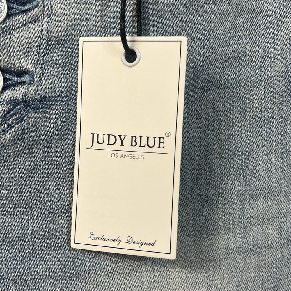 Light Wash Rhinestone Flare Jeans - Judy Blue, 88895 - Picture 5 of 8
